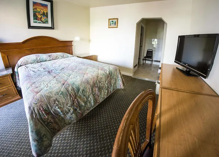 Queen Room